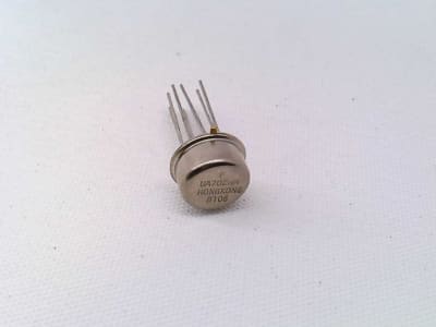 GENERIC UA702HM