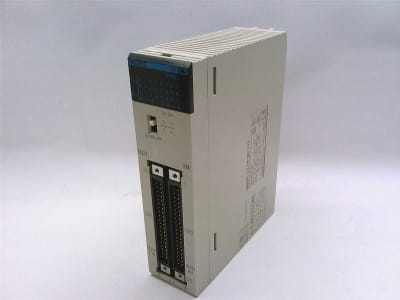 OMRON CS1W-MD262