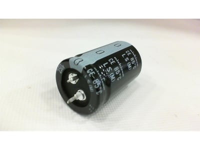 NICHICON LLS2E681MELA