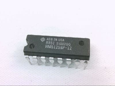 HITACHI HM51258P-12