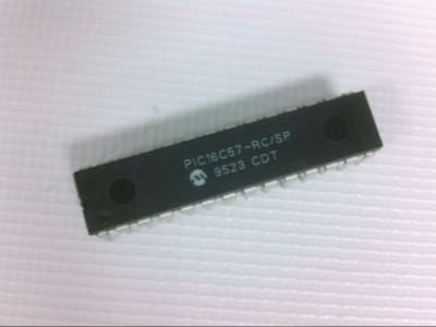 NXP SEMICONDUCTOR PIC16C57-RC/SP