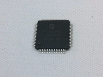 MICROCHIP TECHNOLOGY INC PIC16C923-04I/PT