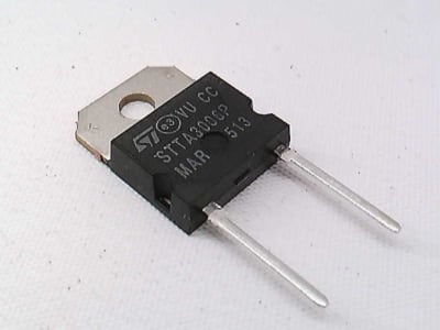 ST MICRO STTA3006P
