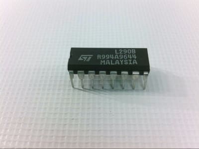 ST MICRO L290B