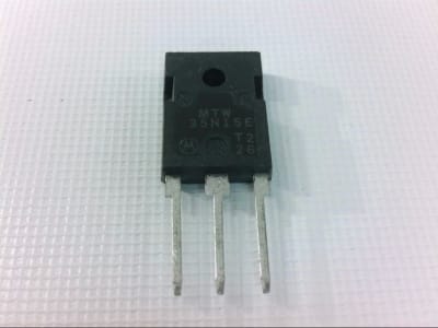 NXP SEMICONDUCTOR MTW35N15E