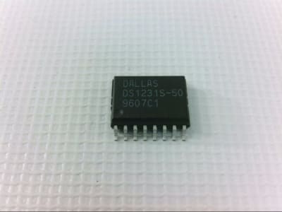 DALLAS SEMICONDUCTOR DS1231S-50