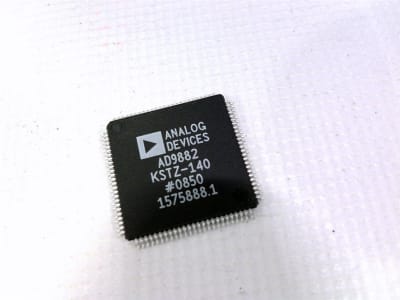 ANALOG DEVICES AD9882KSTZ-140