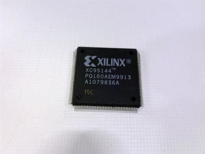 XILINX XC9514415PQ160C