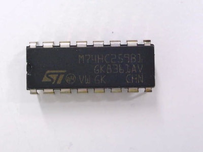 ST MICRO M74HC259B1