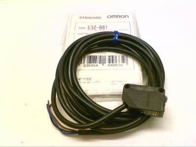 OMRON E3Z-B81 2M