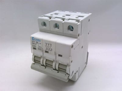 EUROPA COMPONENTS EUC325D