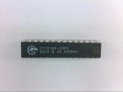 INFINEON CY7C185-25PC
