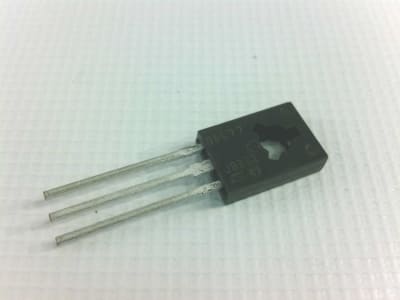 ST MICRO TBD677
