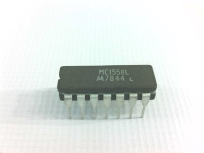 NXP SEMICONDUCTOR MC1558L