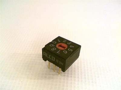 TE CONNECTIVITY DRD10ET04