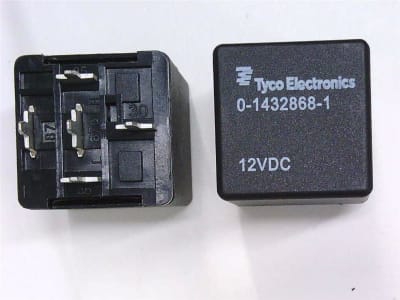 TE CONNECTIVITY 1432868-1