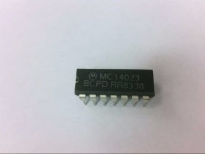 NXP SEMICONDUCTOR MC14023BCPD