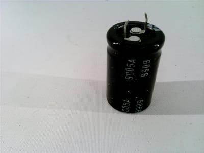 ILLINOIS CAPACITOR 688LBA025M2BE