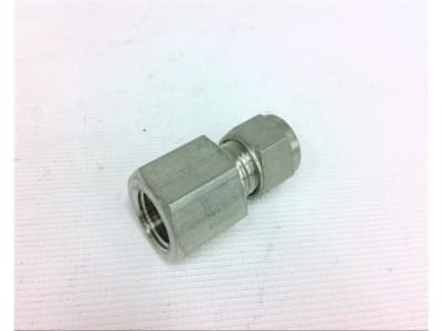 SWAGELOK SS-8M0-7-4RT