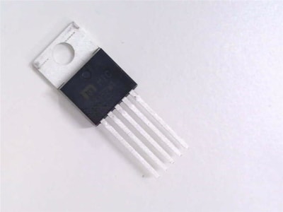 MICROCHIP TECHNOLOGY INC MIC29152WT