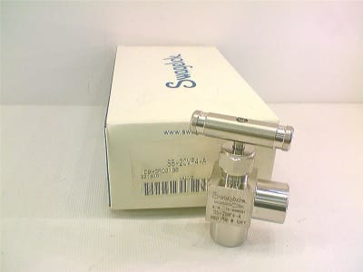 SWAGELOK SS-20VF4-A