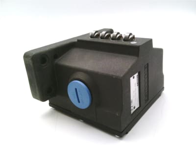 BALLUFF BNS 819-D04-R12-62-10