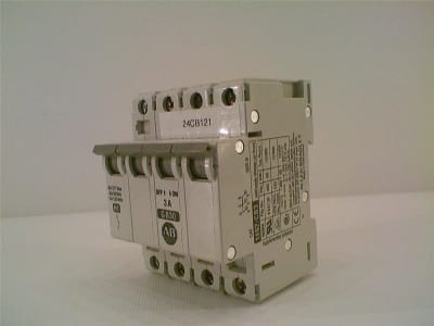 ALLEN BRADLEY 1492-CB3-G030-H1