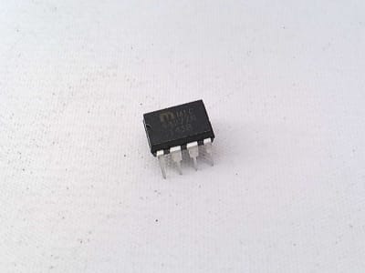 MICROCHIP TECHNOLOGY INC MIC4427ZN
