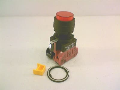 IDEC HW1L-M2F01QD-R-24V