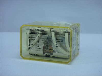 IDEC RH4B-UCAC120V