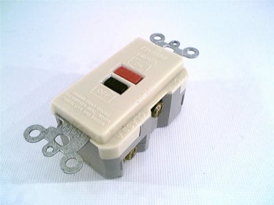 LEVITON 6490-I