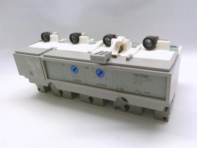 SCHNEIDER ELECTRIC MG31440