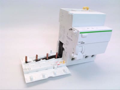 SCHNEIDER ELECTRIC A9V65463