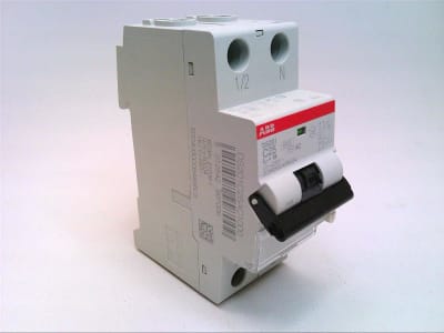 ASEA BROWN BOVERI 2CSR255040R5254