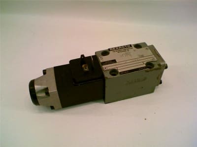 BOSCH 4WE6D51/AG24NZ4V