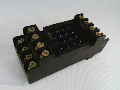 SCHNEIDER ELECTRIC 2R8735