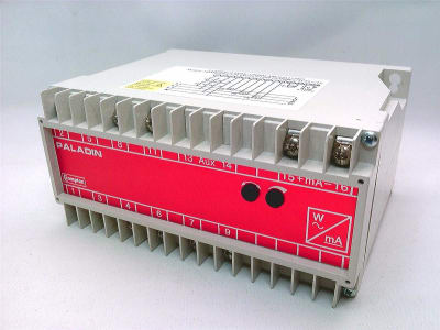 TE CONNECTIVITY 256-TWNG-VRHG-C5-TU