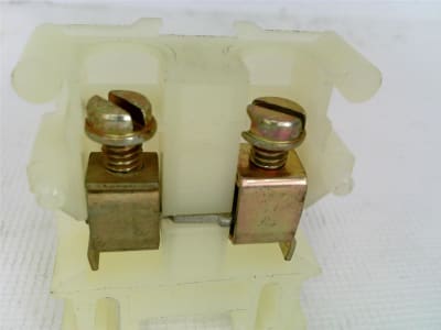 EATON CORPORATION UC5