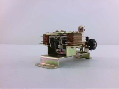 TE CONNECTIVITY AP11A-24