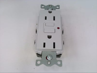 LUTRON SCR-15-GFCI-PD