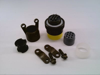 SOURIAU 85106EC1210P50