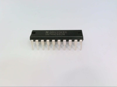 TEXAS INSTRUMENTS SEMI SN74HC682N