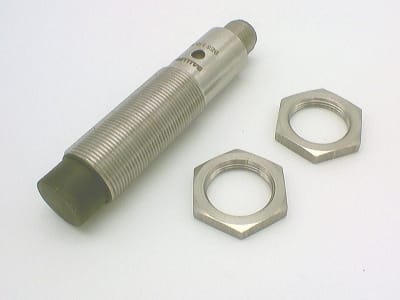 BALLUFF BES 515-360-S4-C