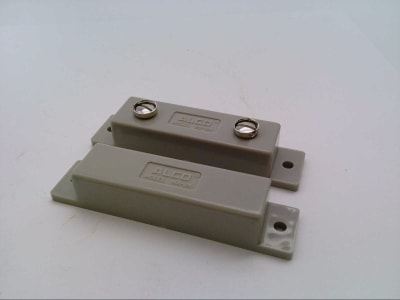 TE CONNECTIVITY RS-24