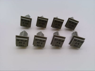 ALLEN BRADLEY 700-RTX