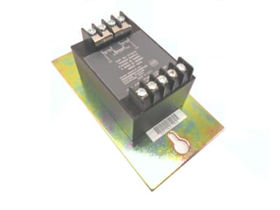 ALLEN BRADLEY 1770-P1