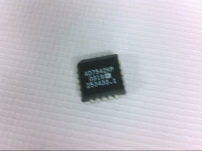 ANALOG DEVICES AD7542KPZ