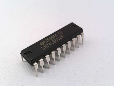 GENERIC IC74LS682N