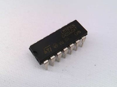 ST MICRO LM723CN
