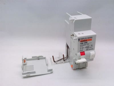 SCHNEIDER ELECTRIC MG26584